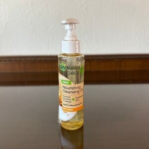 Garnier Clean+ Nourishing Cleansing Oil for Dry Skin Jojoba Macadamia Oil 4.2oz